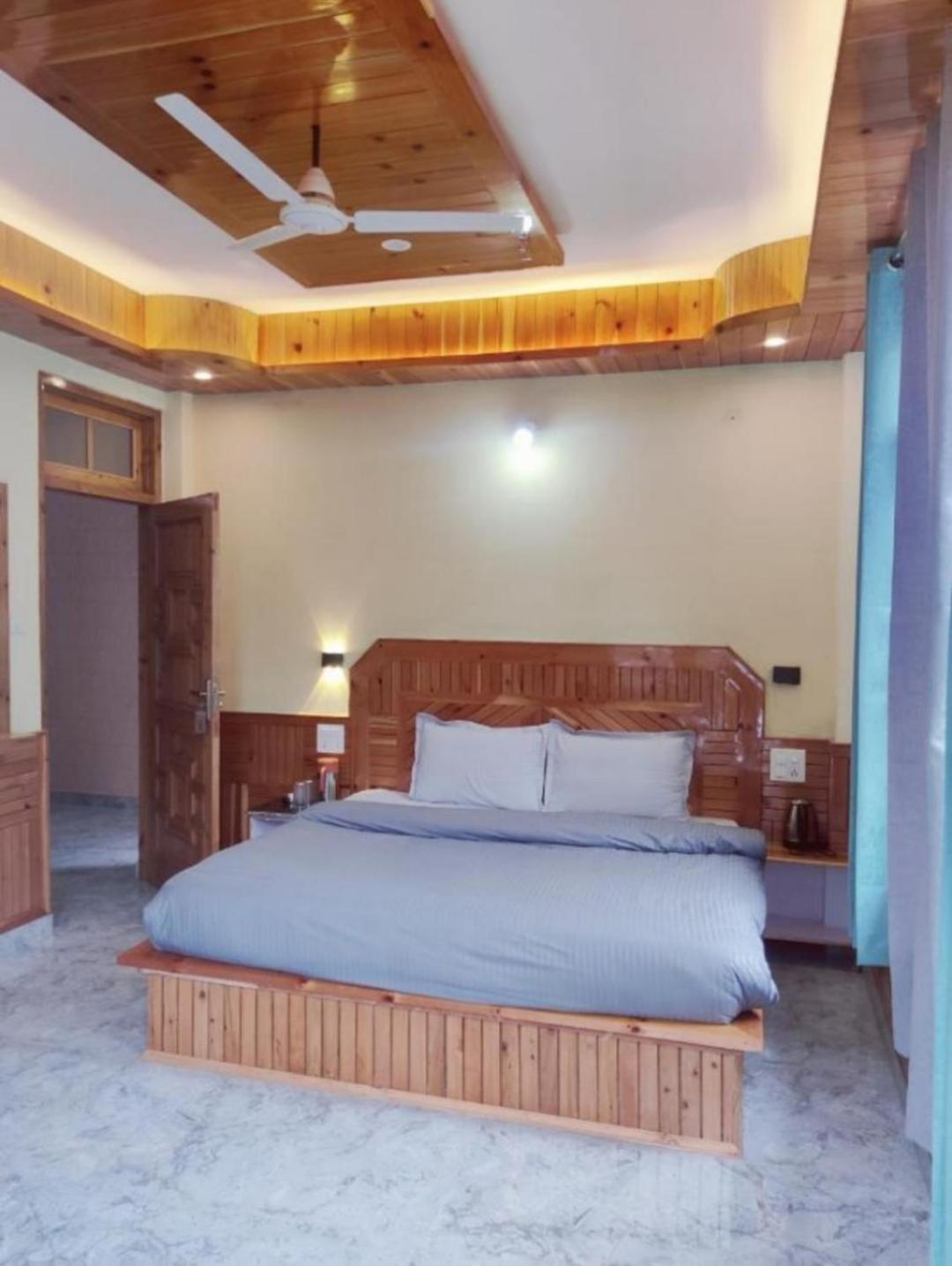Delight Homestay Касол Екстериор снимка