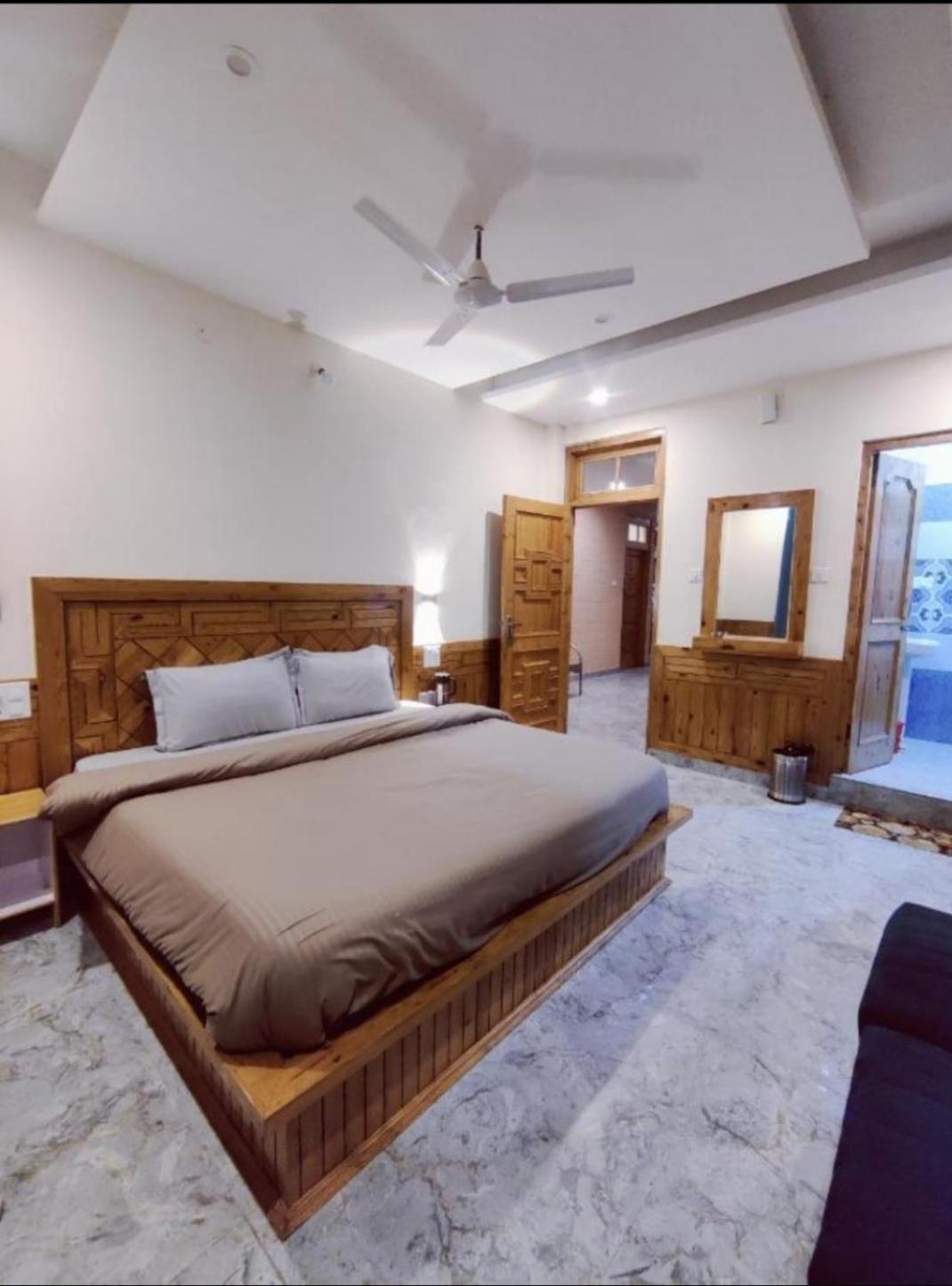 Delight Homestay Касол Екстериор снимка
