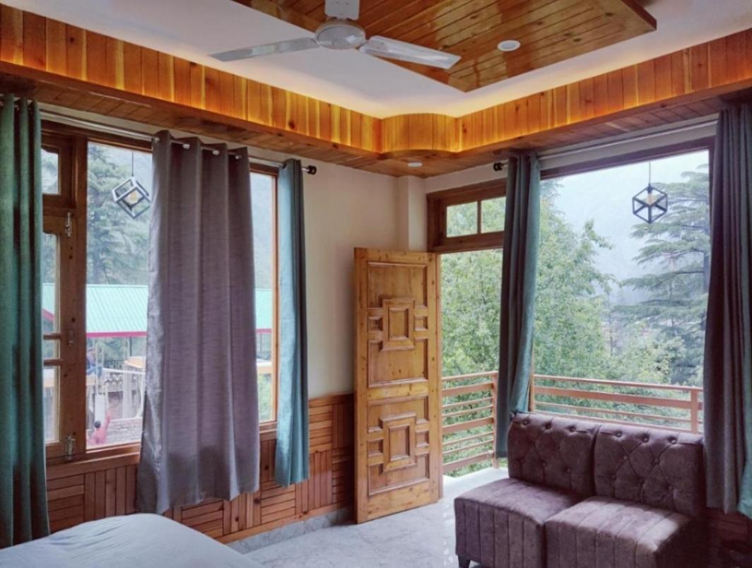 Delight Homestay Касол Екстериор снимка