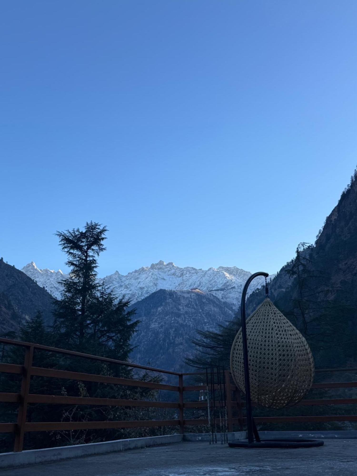 Delight Homestay Касол Екстериор снимка