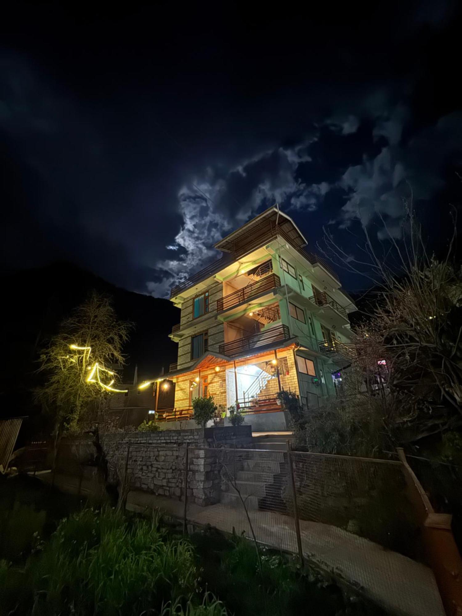 Delight Homestay Касол Екстериор снимка